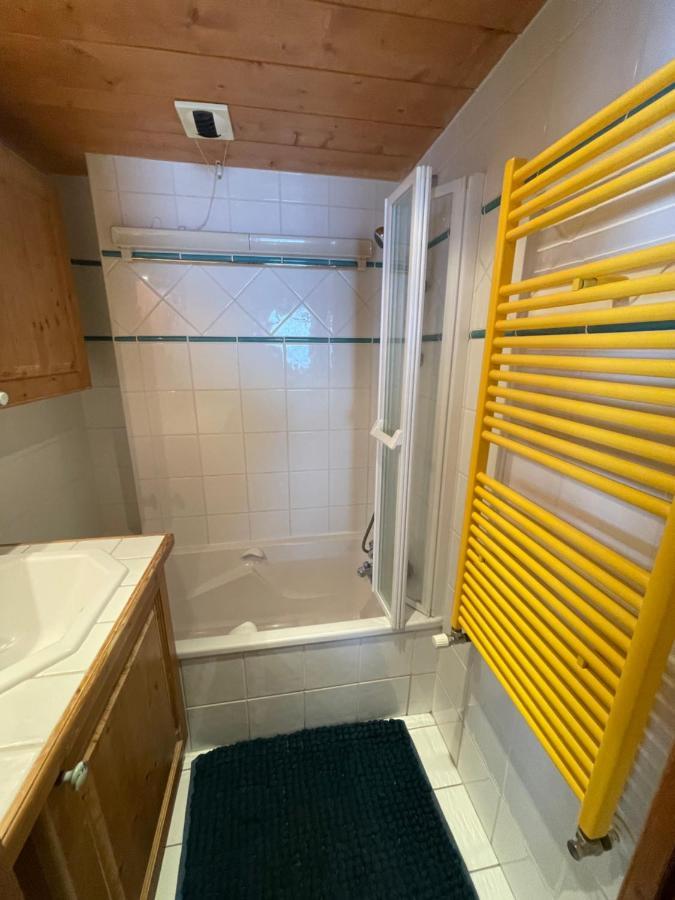 Aux Pieds Dans Premium Piscine, Sauna Hamam Apartment *